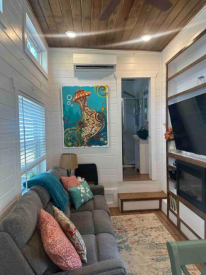 Tiny Home w Great Bay Views Pets Near Eglin Beach